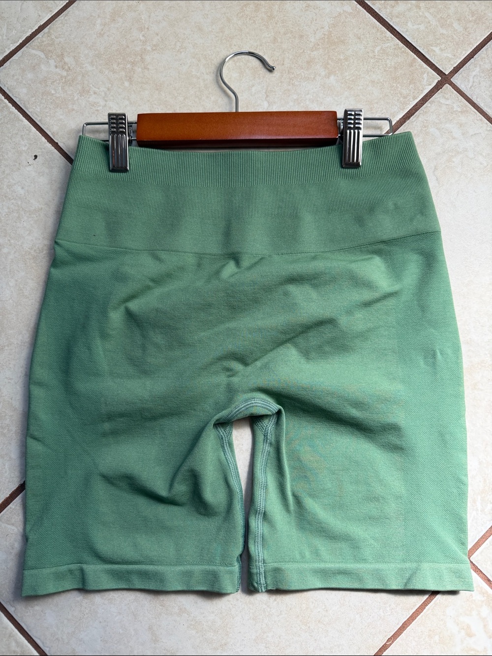 Alphalete Seamless High-Waist Bike Shorts amplify